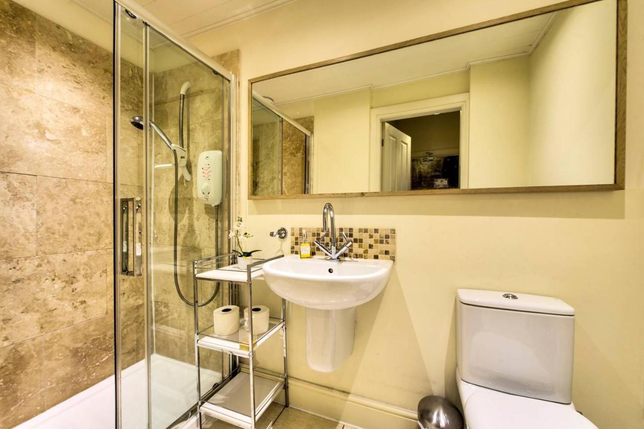 Joivy Amazing Location! Lovely Rose St In New Town EDI